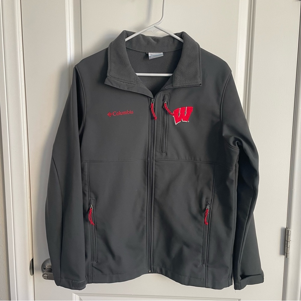 Men's Columbia Badgers Gray Zip Up Jacket